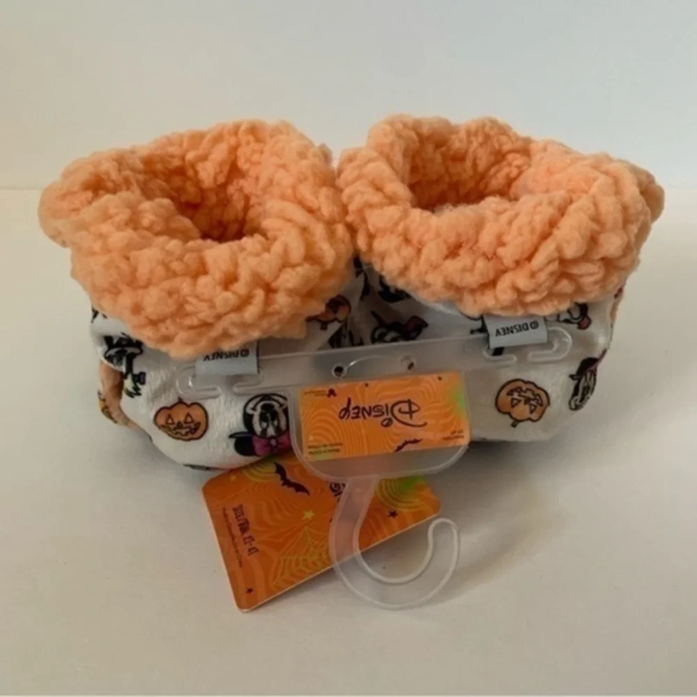 NWT. DISNEY Mickey Mouse Booties